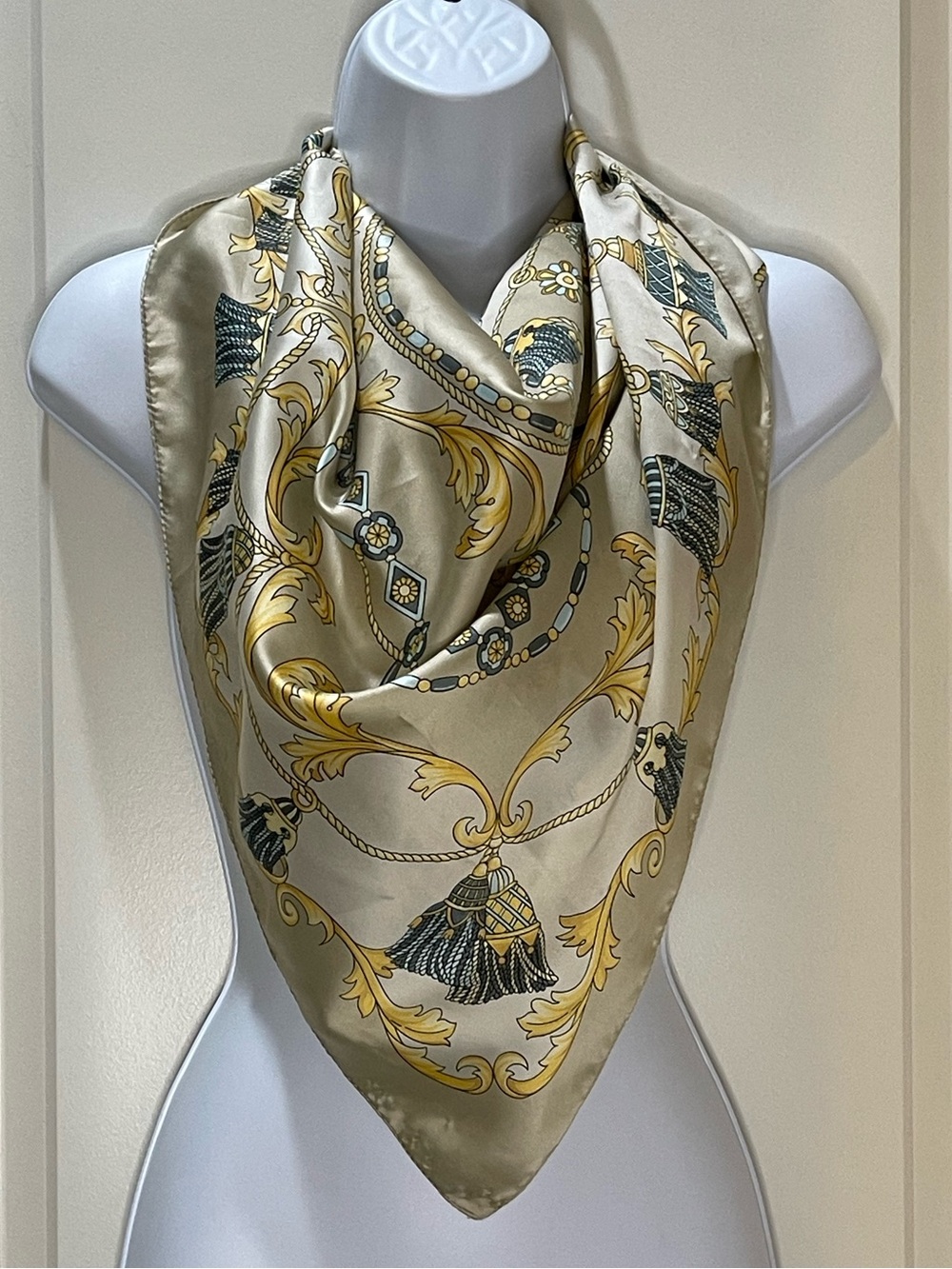 Vintage 100% Silk Scarf Tassel & Chain Print Hand Rolled Hem 34x35